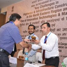 पूर्वोत्तर क्षेत्र में राजमार्ग और अवसंरचना के निर्माण में प्रमुख चुनैतियां तथा नवीन प्रौद्यागिकियों और सामग्रियों के उपयोग पर 30 जून एवं 01 जुलाई, 2015 को आयोजित सम्मेलन।