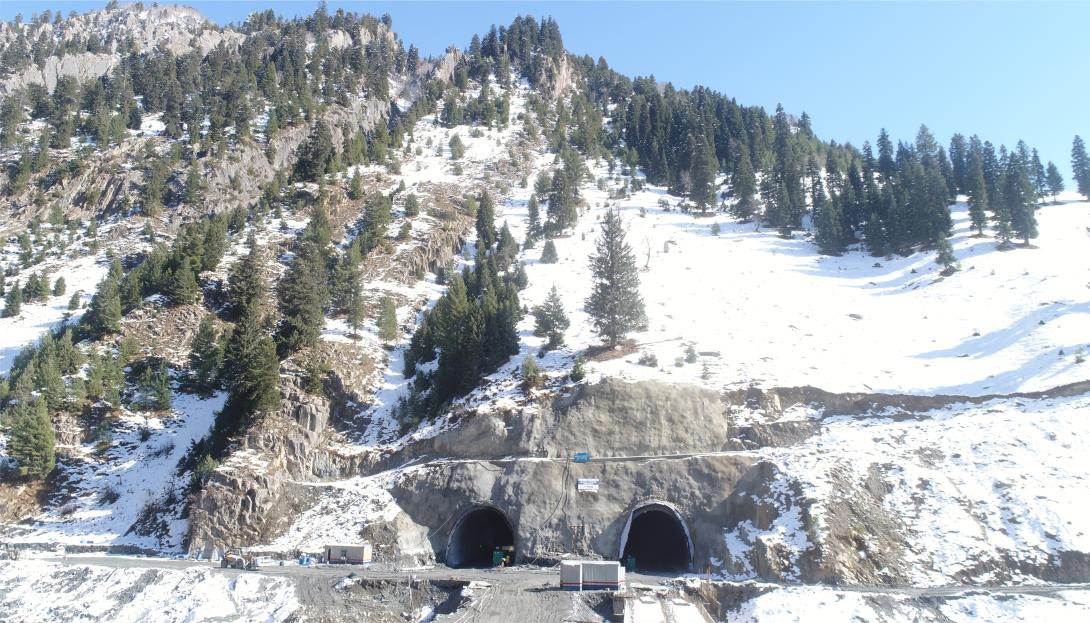 Zojilla Tunnel